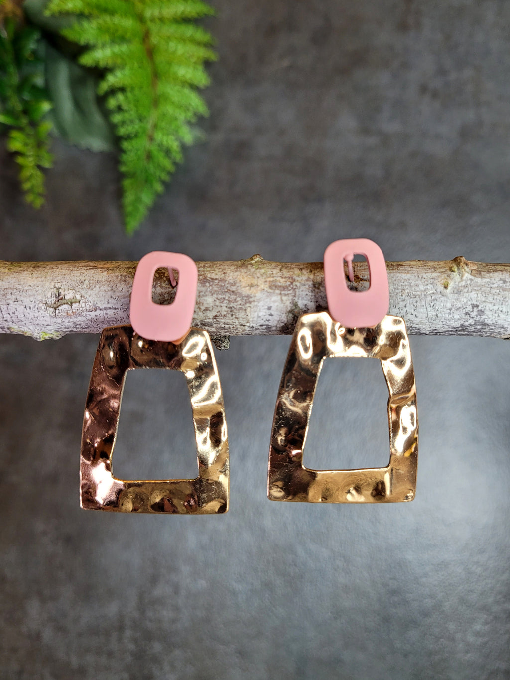 Mauve and Gold Square Shaped Earrings